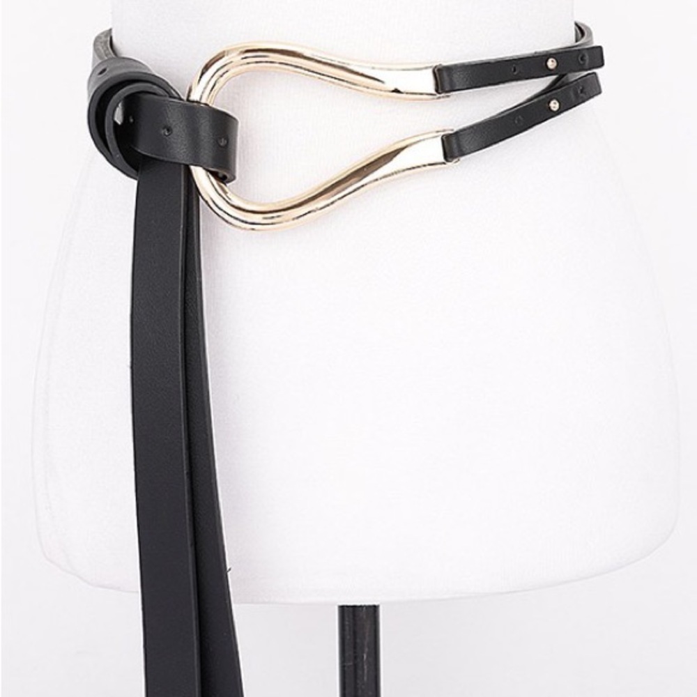 Black Leather Wrap Belt with Gold Sculpted Buckle - Picture 2 of 4